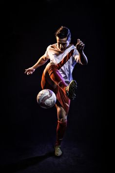 来都是群雄 来都是群雄